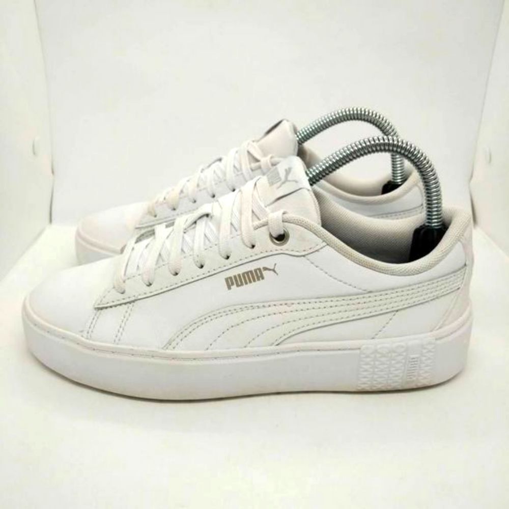 Puma Smash Platform V2 Fashion Sneakers Womens Size 8 White Casual Classic Shoes